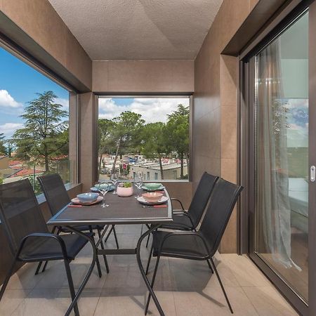 Spada Apartment 3 Bedrooms Near The Beach! Porec Exterior photo
