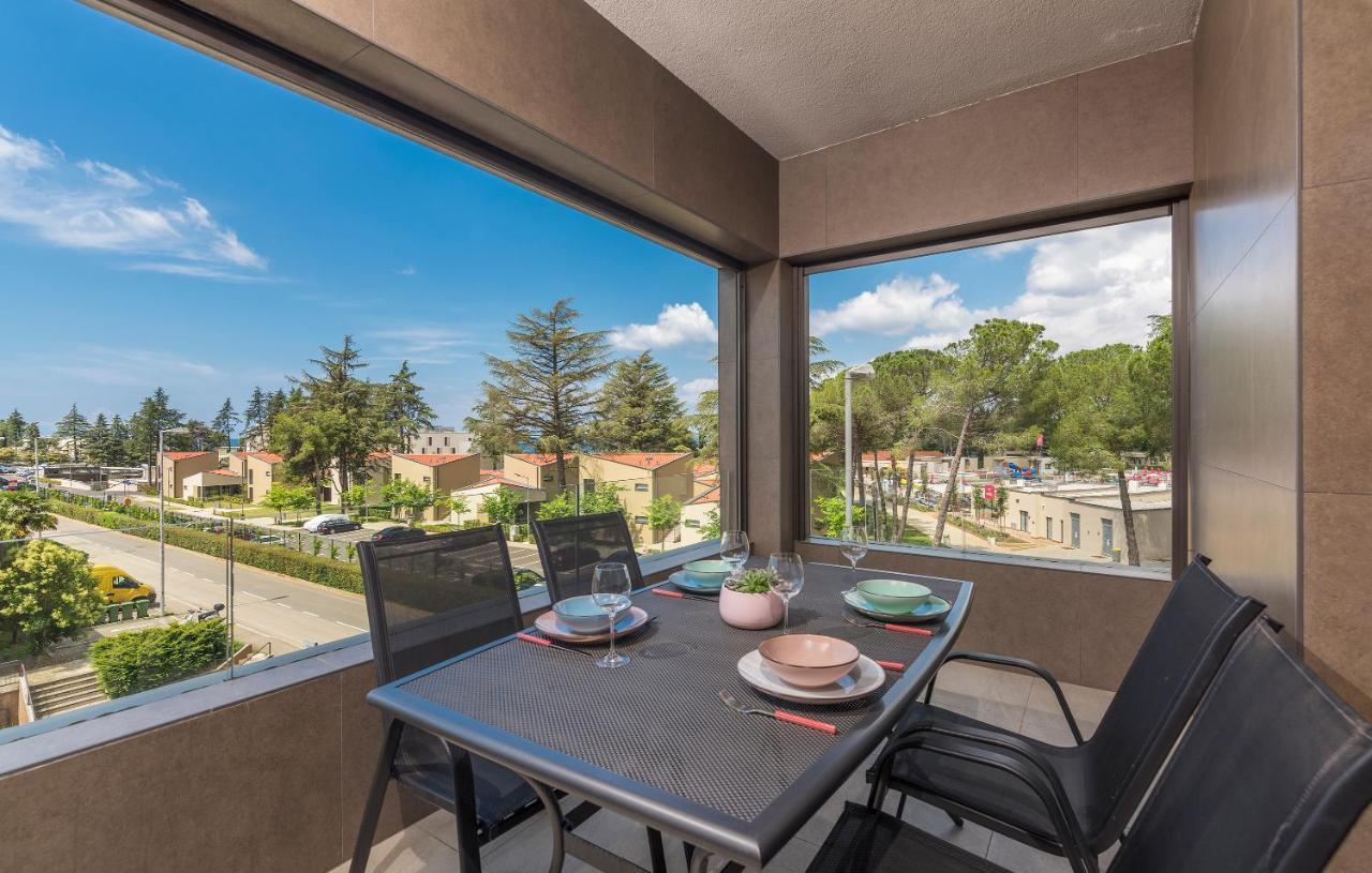 Spada Apartment 3 Bedrooms Near The Beach! Porec Exterior photo