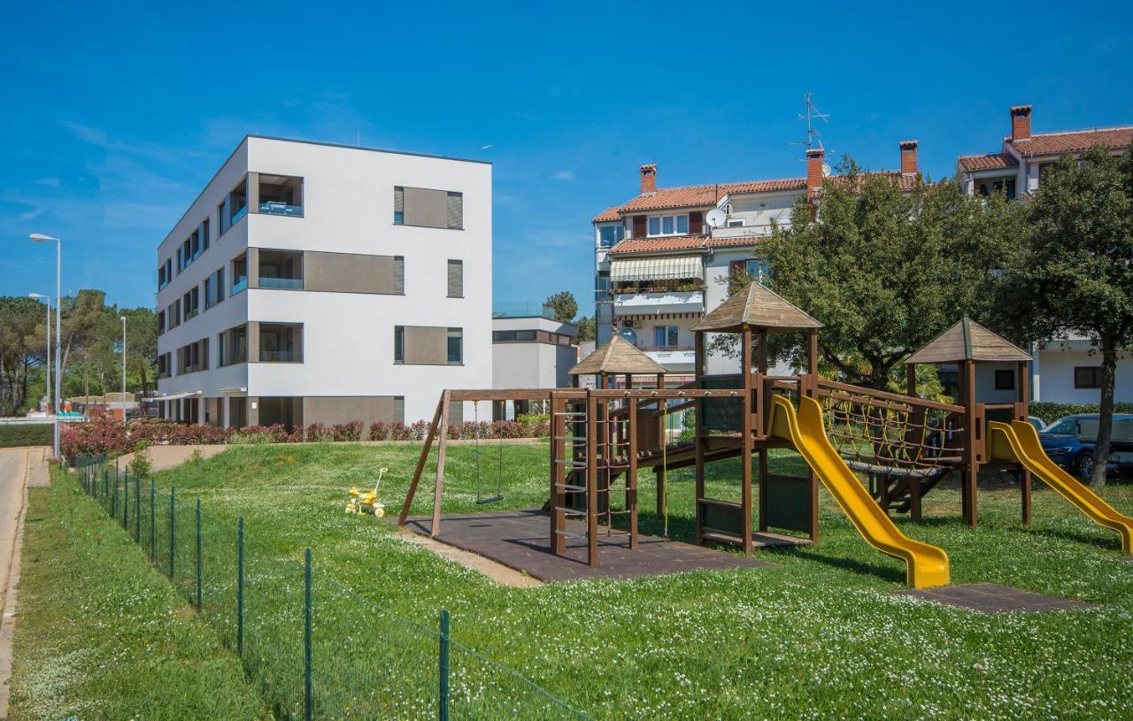 Spada Apartment 3 Bedrooms Near The Beach! Porec Exterior photo